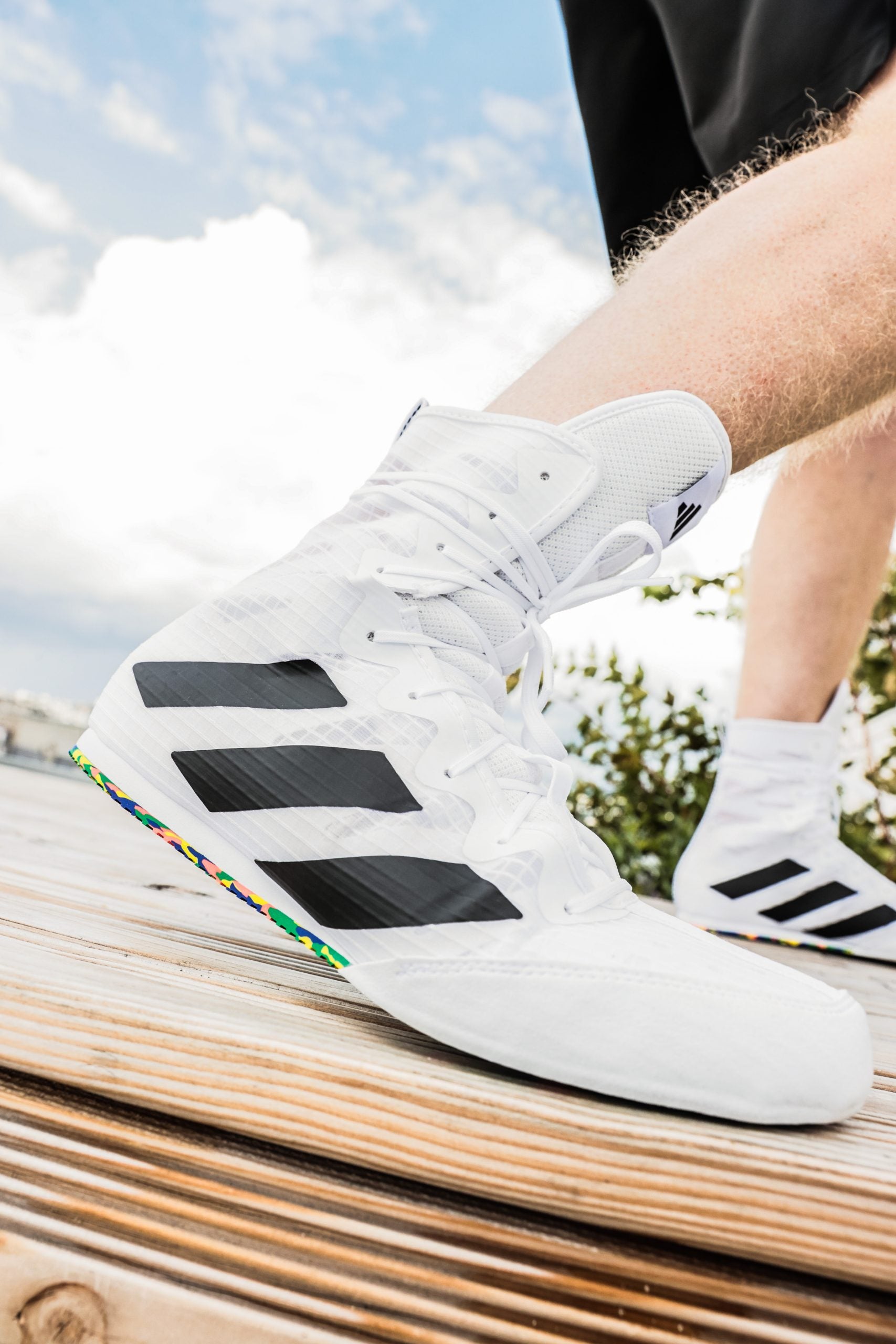 Close-up of BoxHog 4 boxing shoe in white and black, size M10.5/W11.5.